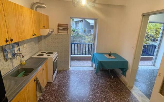 Zer, Nea Irakleia 630 80, Greece