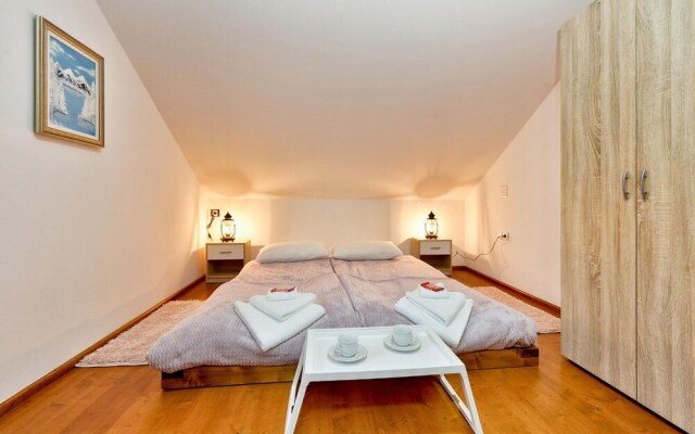 Awesome Home in Adamovec With 2 Bedrooms, Sauna and Wifi