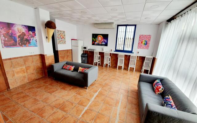 Arc House Ribera - Hostel