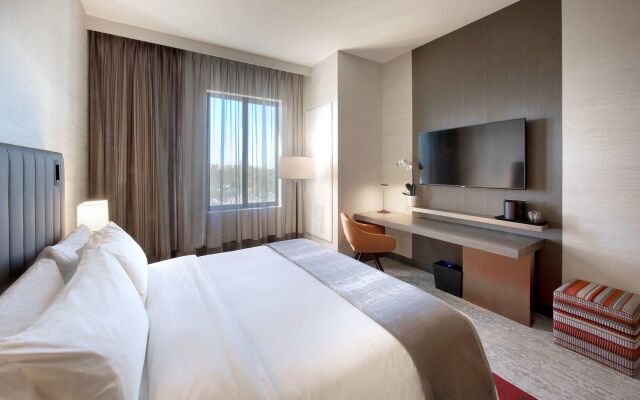 THesis Hotel Miami Coral Gables, Curio Collection by Hilton