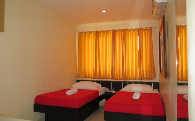 Royale House Hotel Davao powered by Cocotel