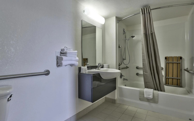 Motel 6 Flagstaff, AZ - Butler