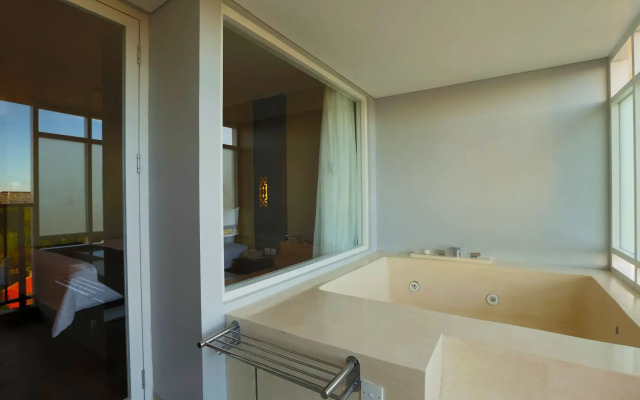 Sanur Resort Watujimbar