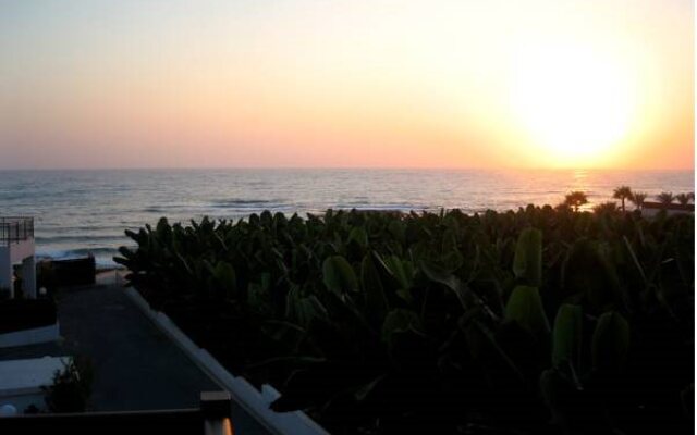 Five Waves Holiday Villas