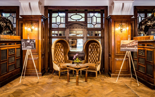 The Coal Exchange Hotel