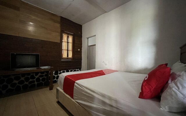 OYO 93277 Villa Kemiloko Syariah