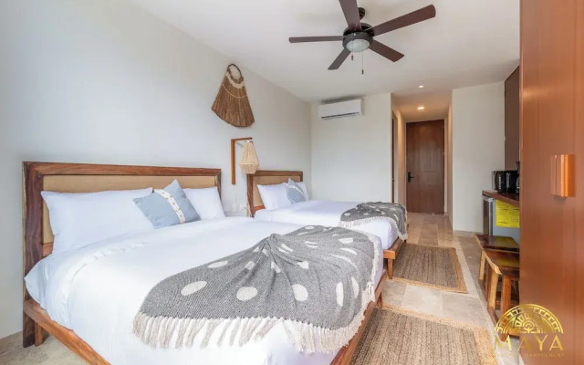 NHOA 311A Lux 2BR Pool View Aldea Zama