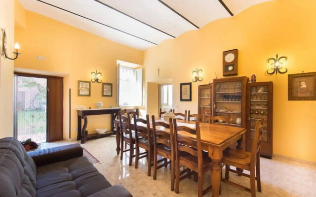 Casa Vacanze d'Epoca Il Falconiere