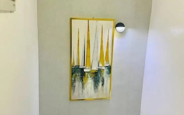 Shortlethomes- Renee's Luxury Apartments