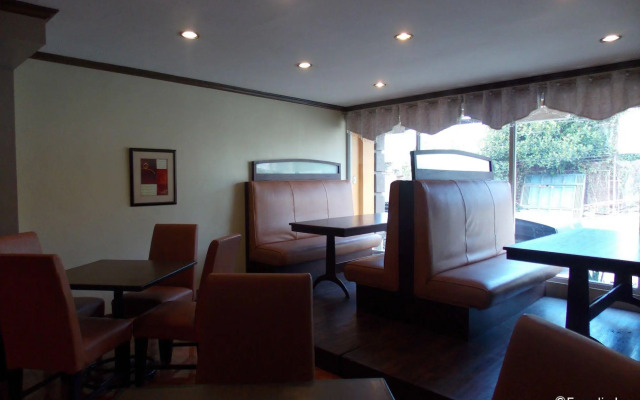 Mo2 Days Inn