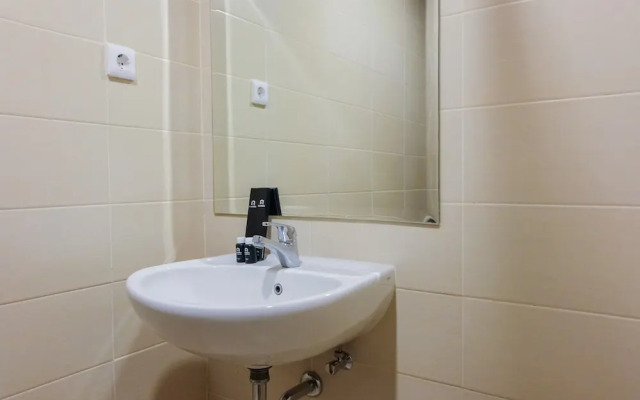 Modern Living 1BR at Saveria Apartment