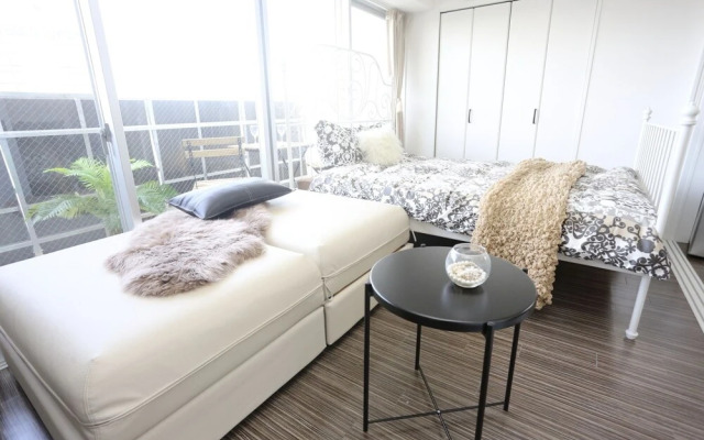 NANBA EAST Designer studio room