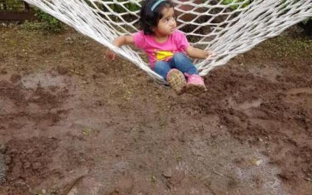 Giriraj Farm Hill Resort