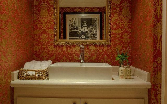 The Munro Boutique Hotel