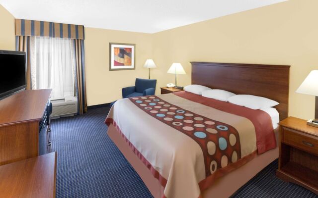 Super 8 By Wyndham Hattiesburg South