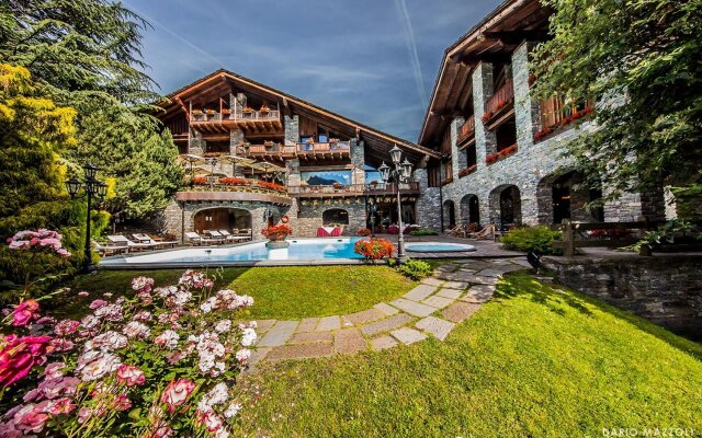 Relais Mont Blanc Hotel & Spa