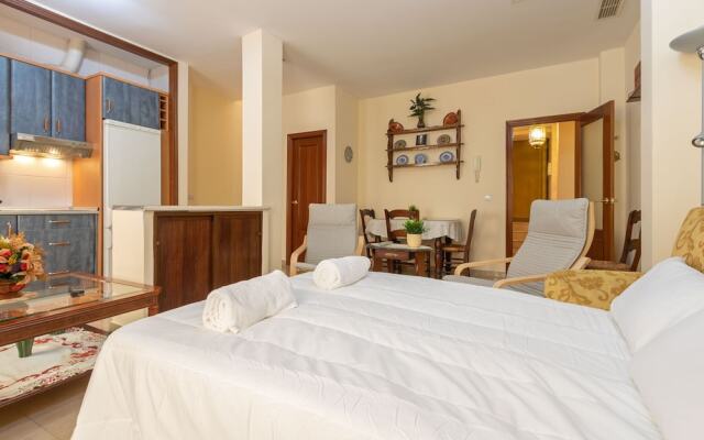 Alfalfa Sky View By Valcambre