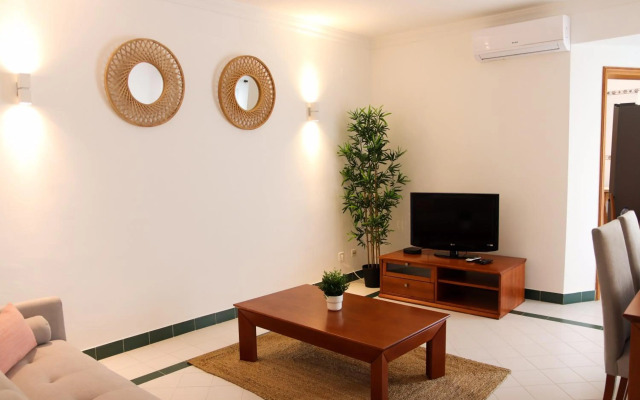 T2 nos Salgados a 5 min da praia