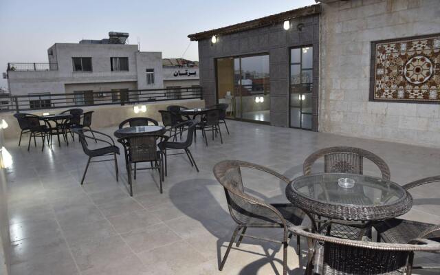 Al Bateel Hotel Apartments