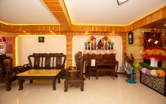 OYO 119 Sunshine Beach Hotel