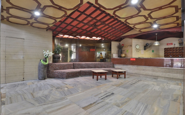 OYO 24534 Hotel President