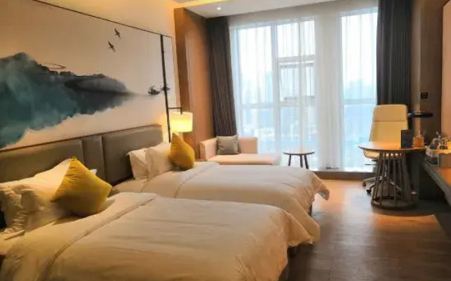 Huayue Oriental Hotel