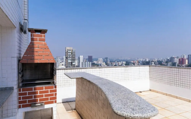 Apt piscina e AC com academia e vaga