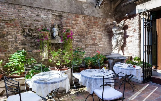 Hotel Al Ponte Mocenigo