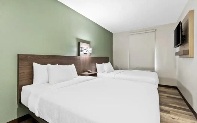 Quality Inn & Suites Columbia Harbison
