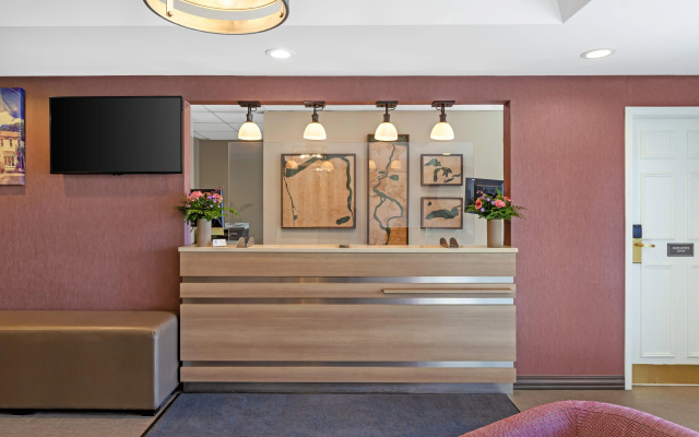 Best Western Colonel Butler Inn