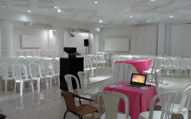 Hotel Sansiraka Suites By GEH Suites