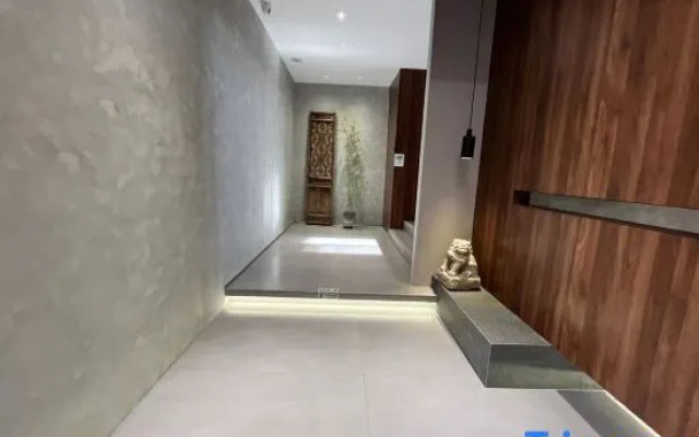 Nanshan Xiaozhu Boutique Hotel (Suning Plaza Hubushan Branch)