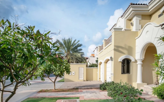 The Palm Jumeirah Villas by Dream Inn