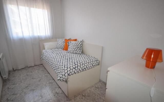 Playa Fenals Sol y Mar