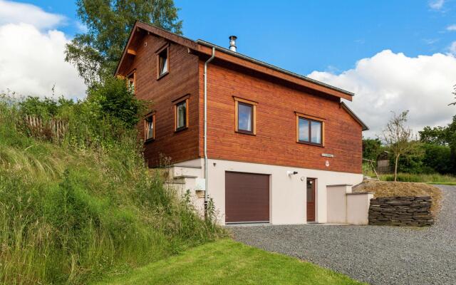 Spacious Holiday Home in Vresse-sur-Semois with Garden