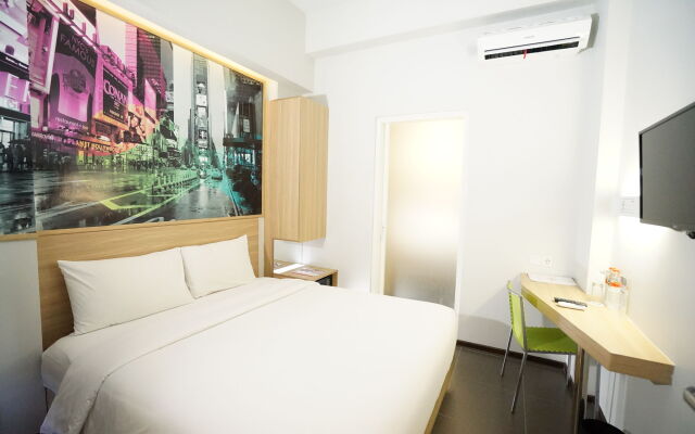 Cleo Hotel Jemursari