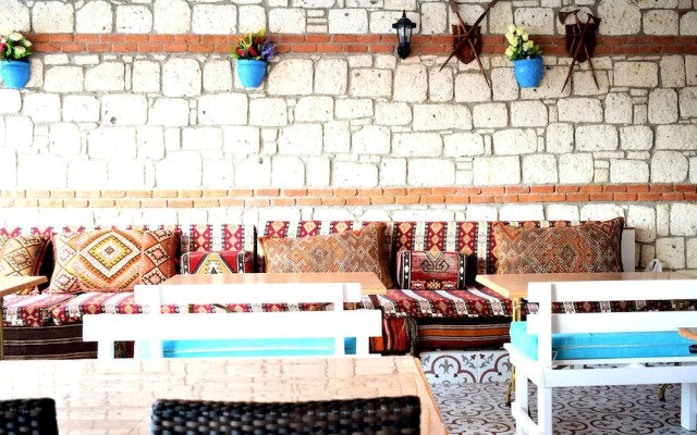 Aksu Otel Alacati