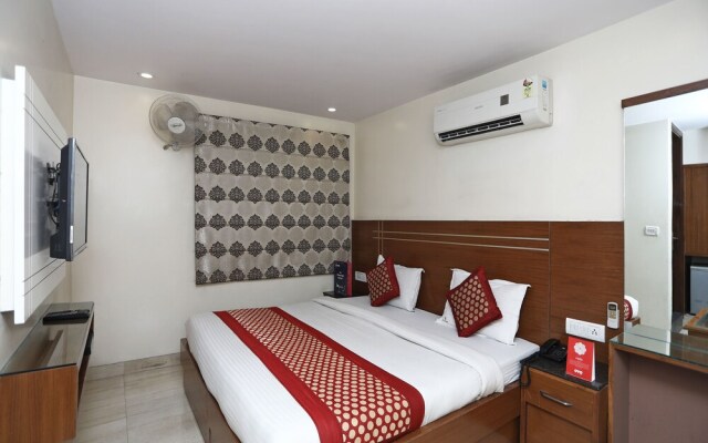 OYO 14687 Hotel Avtar