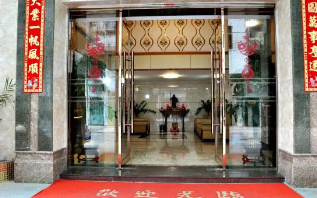 Huayu Hostel