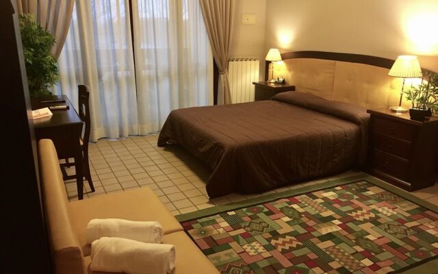 Alexia Palace Hotel Residence
