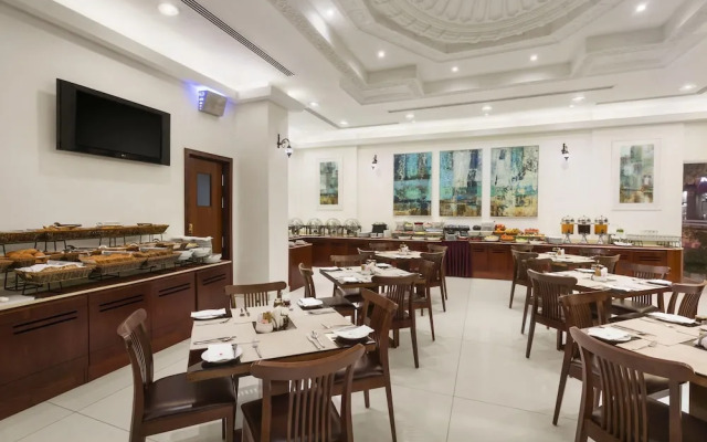 Landmark Suites Hotel