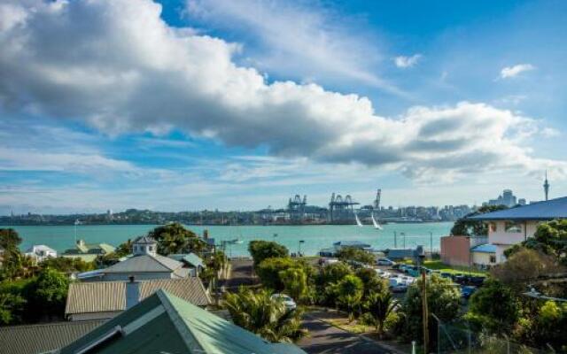 Devonport Harbour View