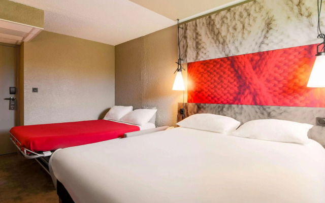 ibis Carcassonne Est La Cité