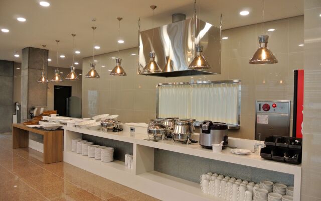 Jeju Noblesse Tourist Hotel