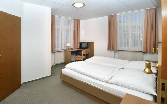 Hostel 1A Zimmer frei
