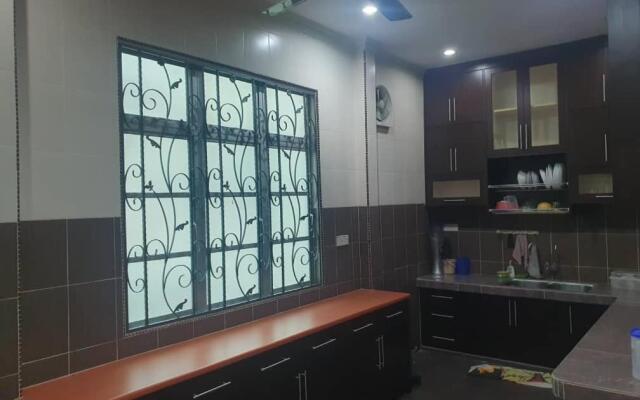 Suburban Vacation Home