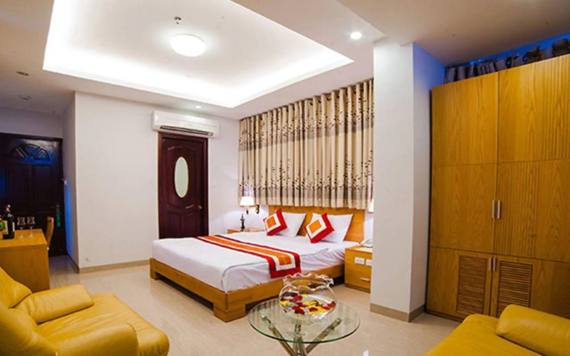 Lucky Star Hotel 266 De Tham