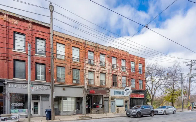 Applewood Suites - The Trinity Loft