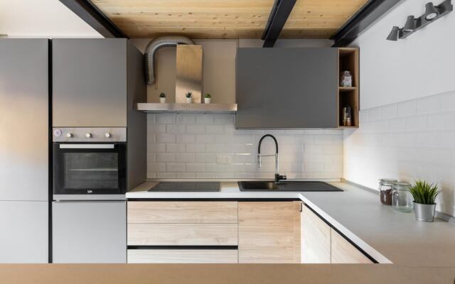 Wild Flower Apartment by Wonderful Italy