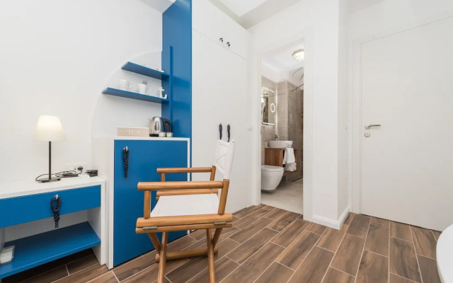 Mono Apartments & Rooms